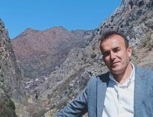 Komşusunun Asker Gecesinde Kalp Krizi Geçiren 2 Çocuk Babası Hayatını Kaybetti