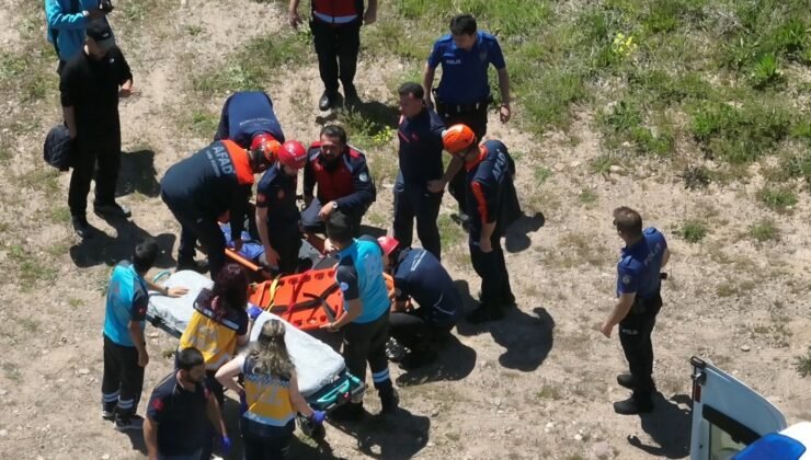 Kırlangıç Vadisinde Kayalıklardan Düşen Kişi Kurtarıldı