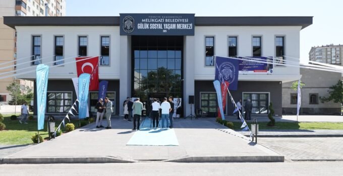 Melikgazi’de Gülük Sosyal Yaşam Merkezi Tanıtıldı