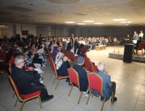Yahyalı’da Şiir ve Türküler Aynı Sahnede Buluştu