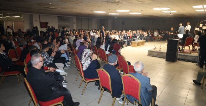 Yahyalı’da Şiir ve Türküler Aynı Sahnede Buluştu