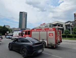 Kayseri’de AVM’ye Asılsız ‘Canlı Bomba’ İhbarı: 13 Yaşındaki Çocuk Yakalandı