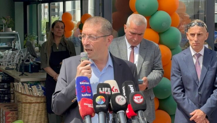 Vali Yardımcısı Şenol Esmer kalp krizinden hayatını kaybetti