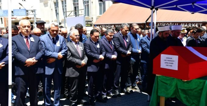 Vali Yardımcısı Şenol Esmer, Trabzon’da Son Yolculuğuna Uğurlandı