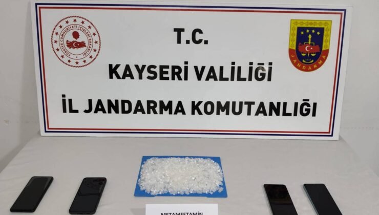 Kayseri’de uyuşturucu operasyonu: 4 gözaltı