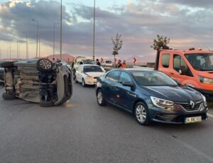 4 aracın karıştığı zincirleme kazada 4 yaralı