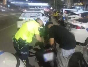 Sosyal medya uğruna trafiği tehlikeye atan 2 motosikletliye 167 bin TL ceza