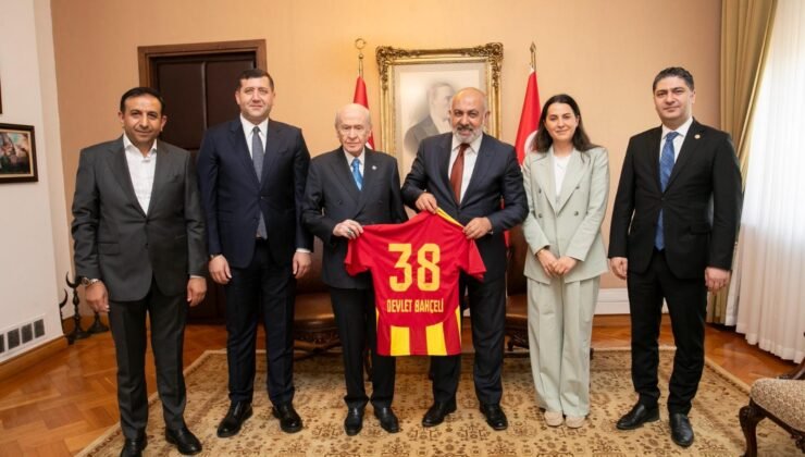 Kayserispor yönetiminden Devlet Bahçeli’ye ziyaret