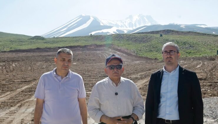 Başkan Büyükkılıç: Develi kapısına yürüyen bantlarımız için yeni tesis yapıyoruz