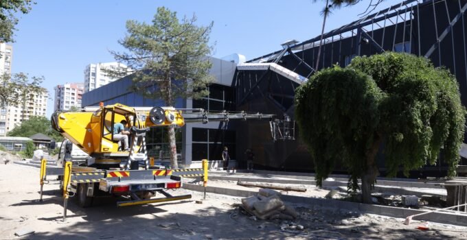 Başkan Büyükkılıç, 7,7 milyon yıllık fosillerin sergileneceği müzede inceleme yaptı