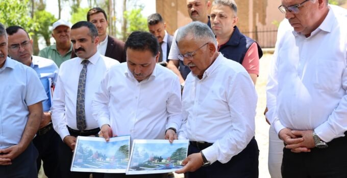 Vali Çiçek ve Başkan Büyükkılıç’tan Melikgazi türbesinde inceleme