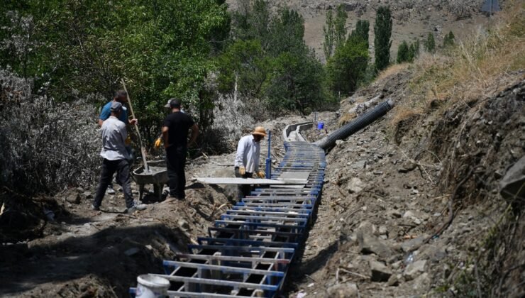 Büyükşehir’den Yeşilhisar’da 7 milyon TL’lik çevreci sulama kanalı projesi