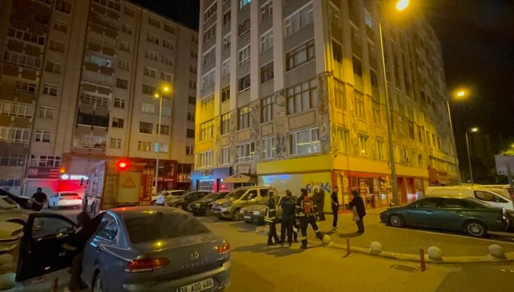 Apartmandaki yanık kokusu ihbarı ekipleri harekete geçirdi